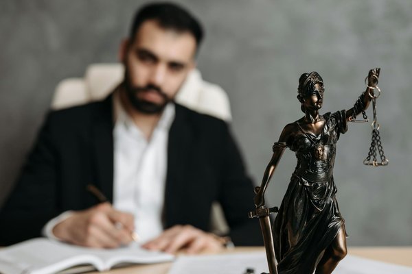 Impact du Leadership sur la Satisfaction des Employés : Les Secrets d'une Gestion Réussie